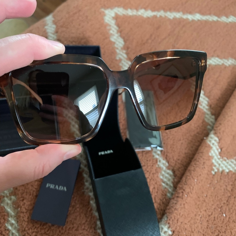 PRADA PR 24ZS TRT SHN BRN G sunglasses - Picture 9 of 16